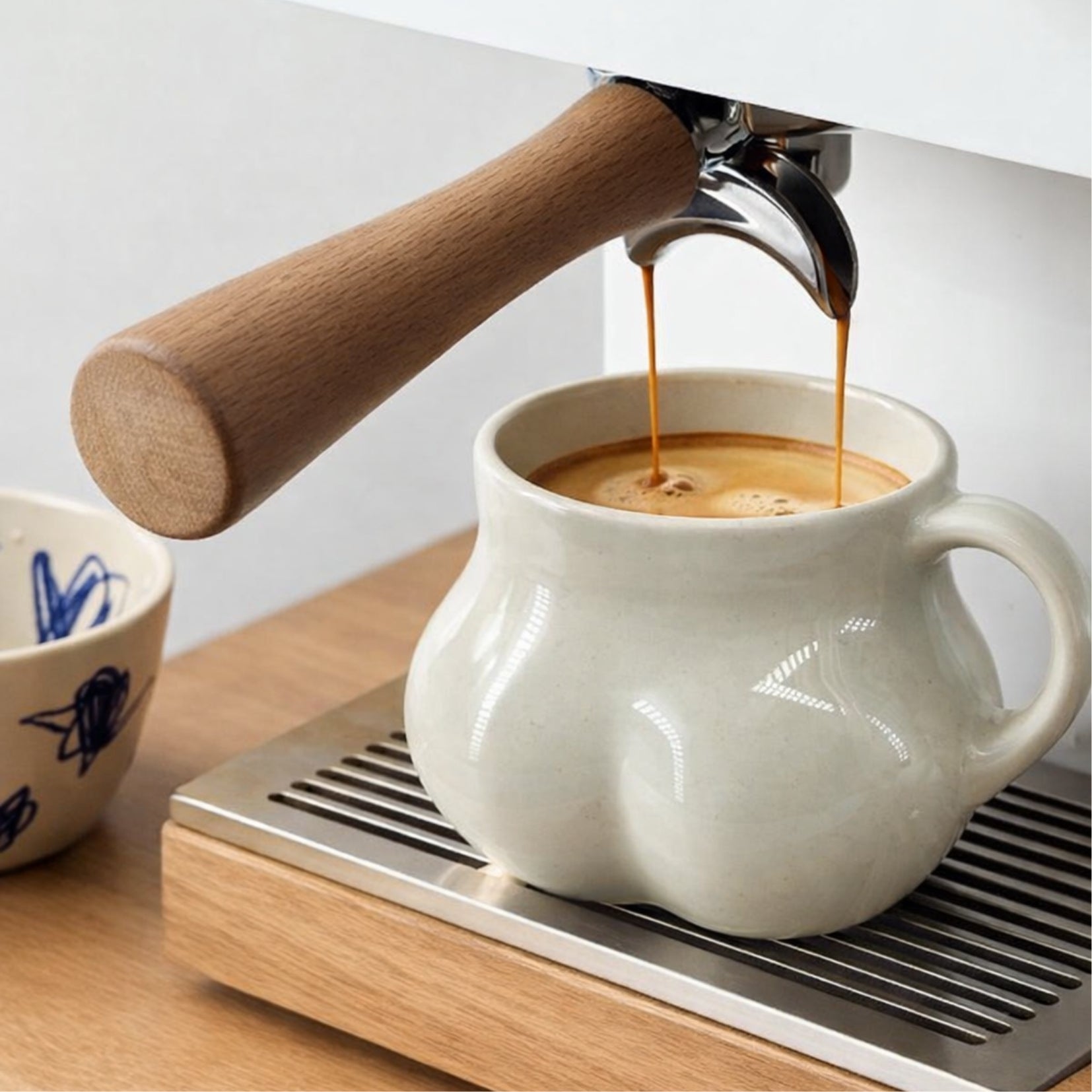 Tasse Booty en céramique blanche