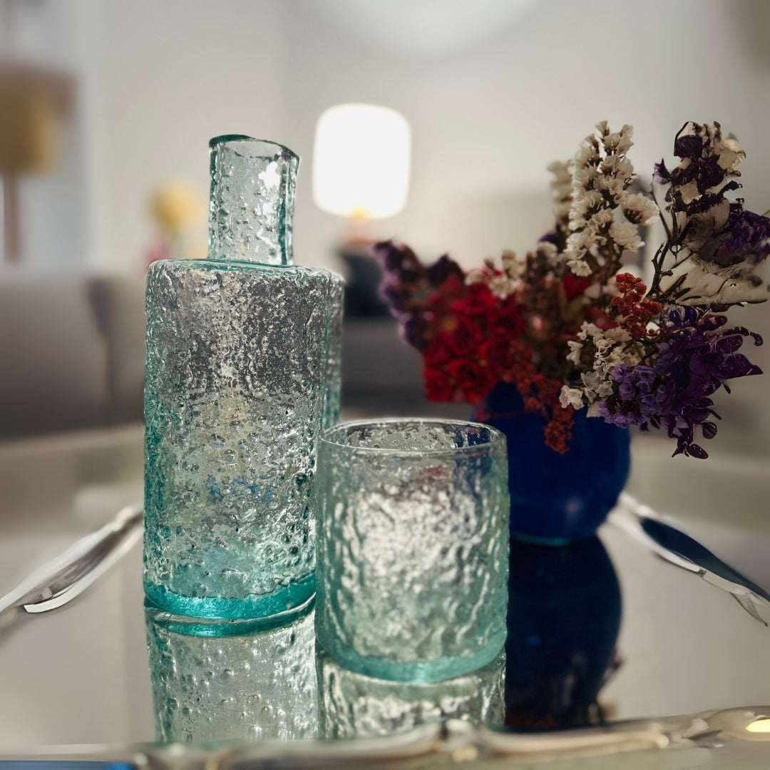Set Fresca carafe et 4 verres en verre recyclé soufflé à la main – design texturé