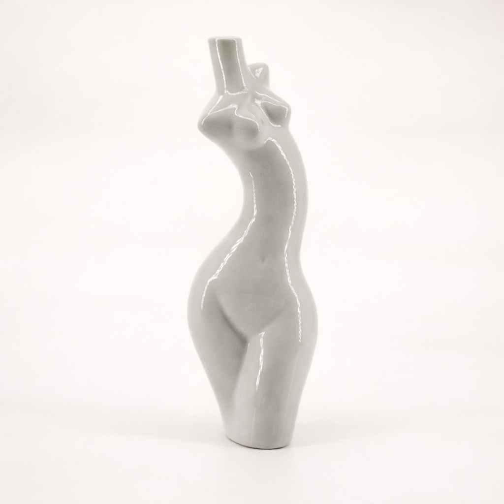 Vase avec une forme de courbure féminine "Dance"