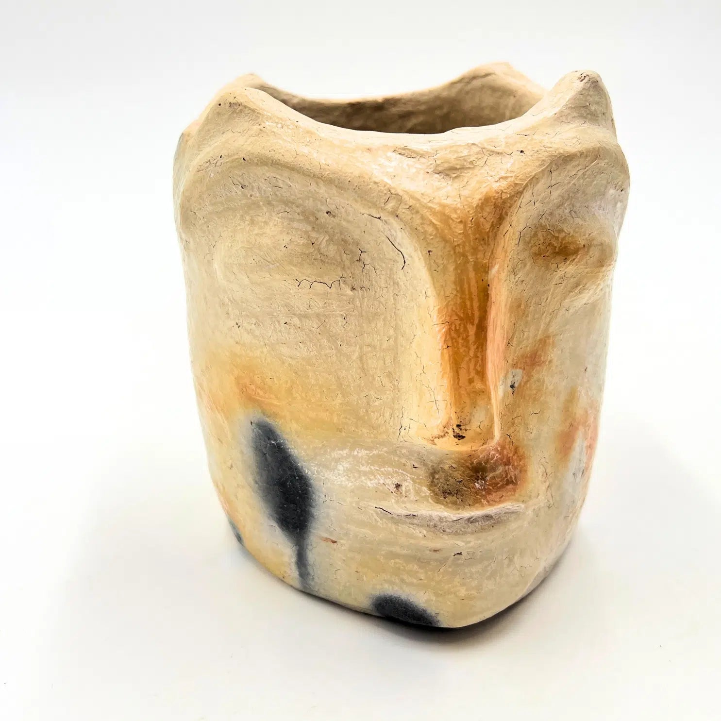 Vase visage beige en céramique mate (hauteur 17 cm, diamètre 13 cm)