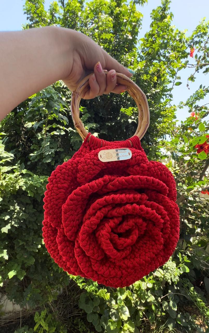 sac flora rouge en crochet