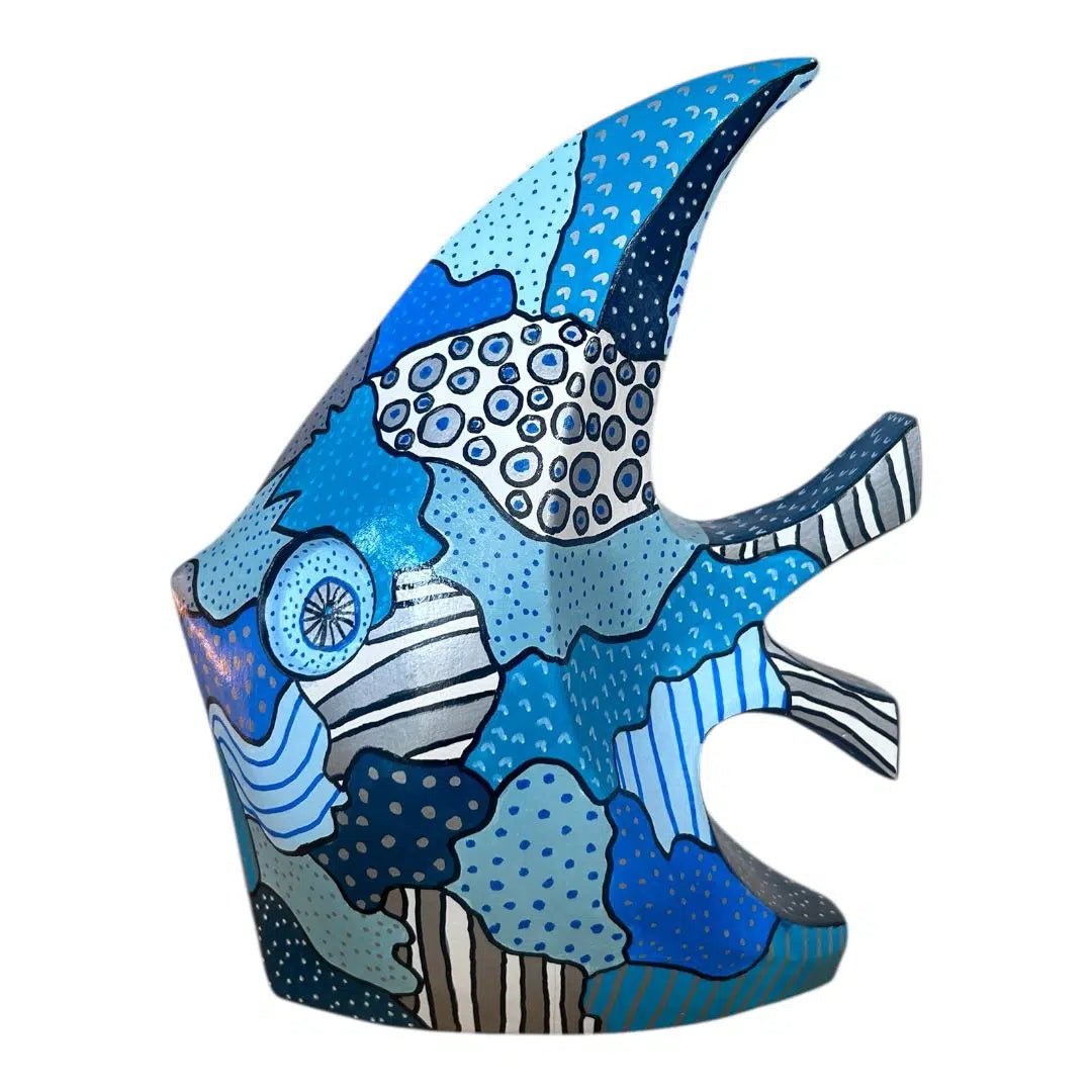 Poisson artistique "Bleu de Mer" en résine peinte à la main – Pièce unique