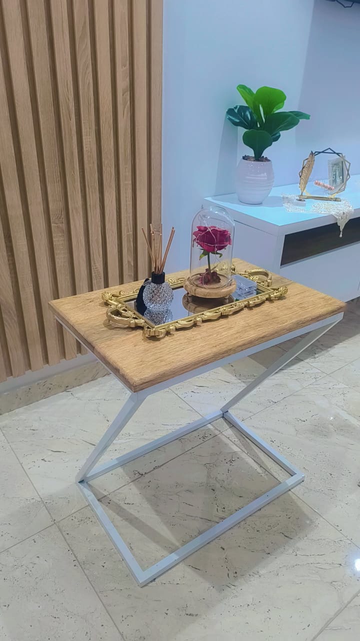 Table multitâche format Z – Bois noble & acier Blanc ou Noir (60 × 38 × 59cm)