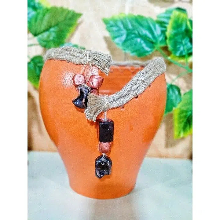 Vase africain orange 30 cm de hauteur pour une déco unique et élégante