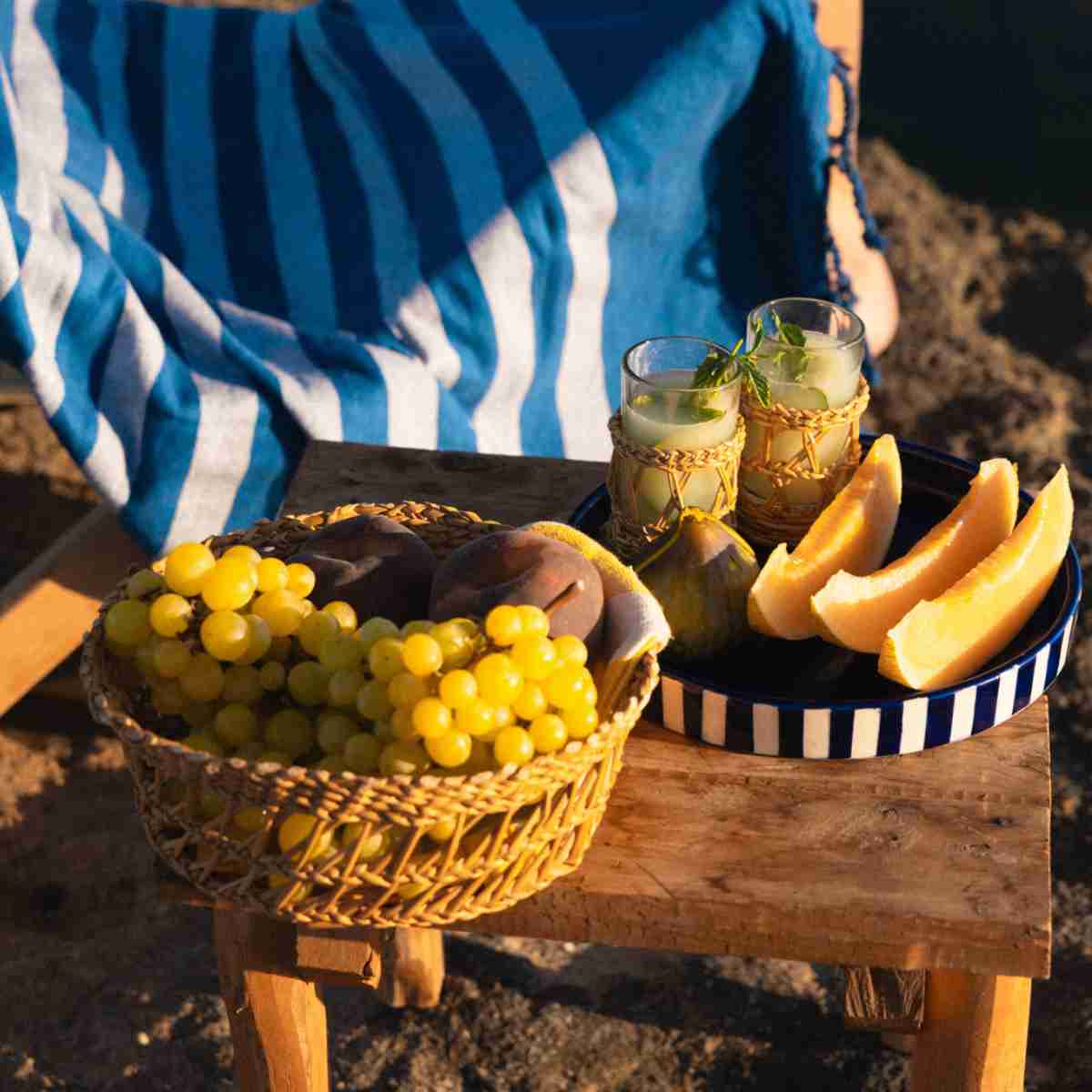 Corbeille tressée artisanale naturelle pour un rangement élégant