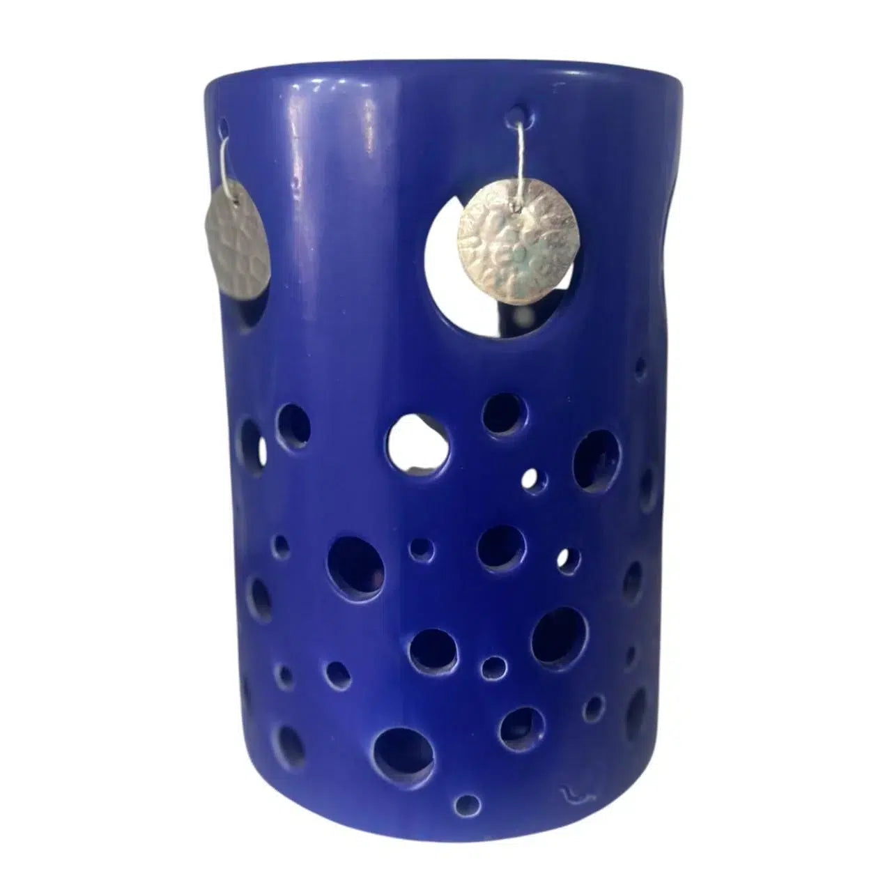 Lampe ajouré en céramique et ses médaillons en cuivre - Diamètre 15 cm, H 20 cm