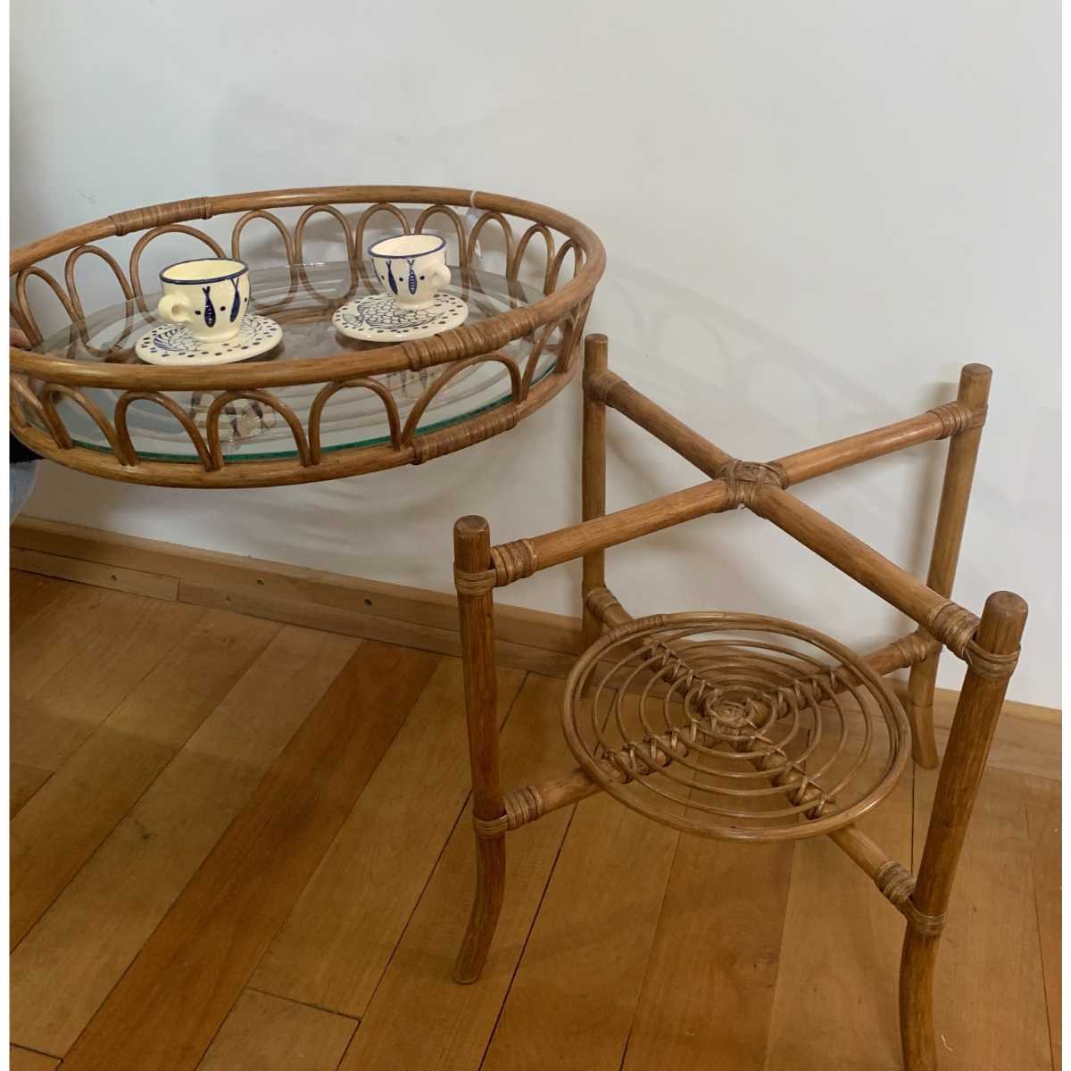 table basse Mayda design premium couleur légèrement marron