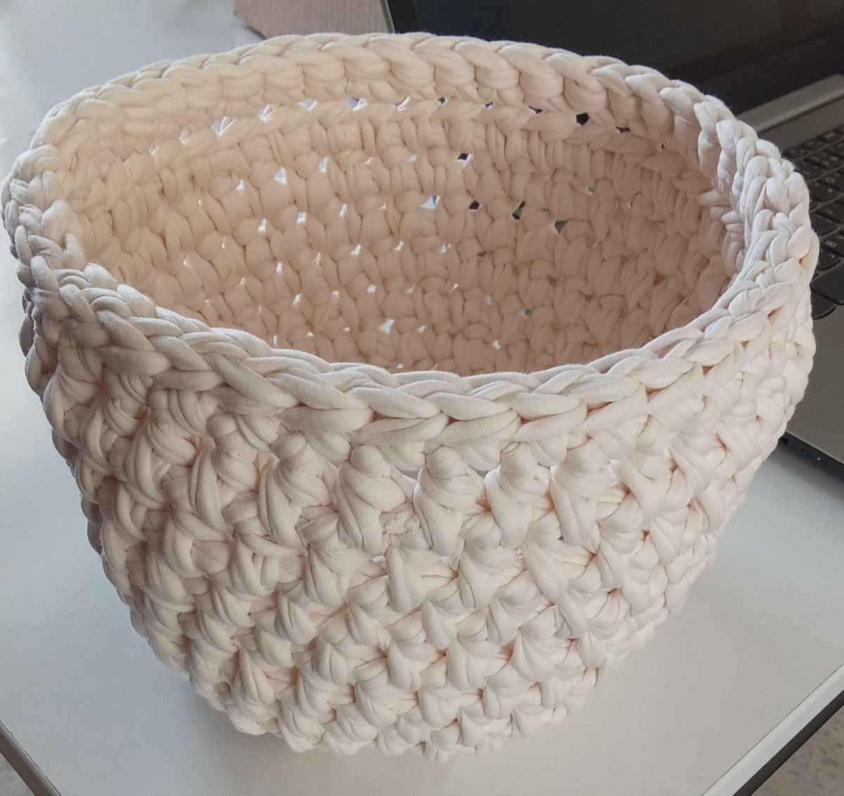 Panier en coton élégant pour un rangement stylé et pratique