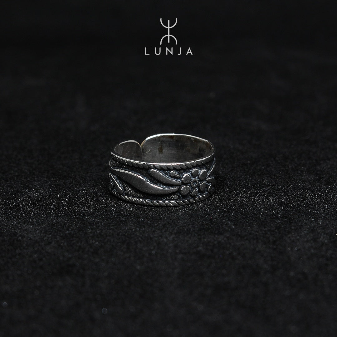 Bague en Argent Berbère pour femme "fleur" finement gravée