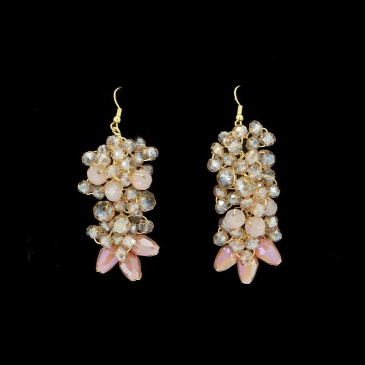 Boucles d'oreille pour mariée, couleur rose claire, modèle amas de perles