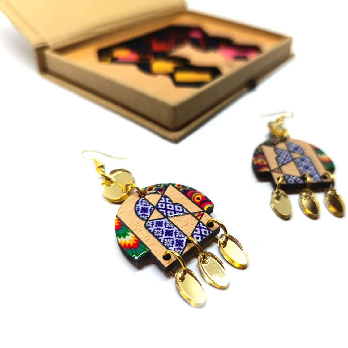 Boucles d'oreilles berbères Bab Bhar en Bois, Résine et Laiton - artisanat Tunisien fait main | ILEYCOM