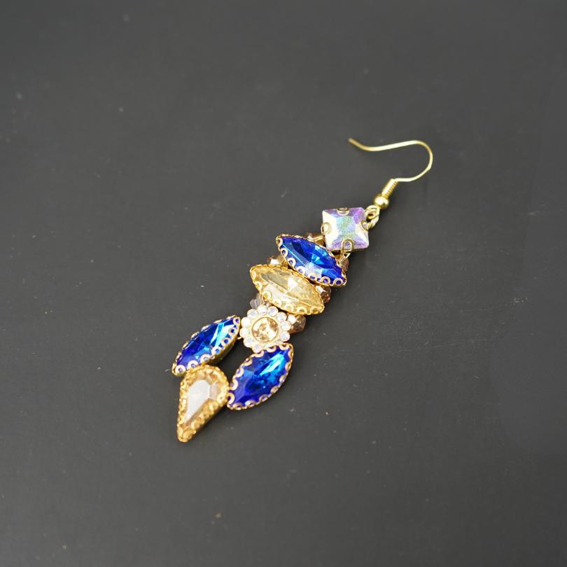 Boucles d'oreilles bleues et dorées , longues boucles d'oreilles en forme de lar - artisanat Tunisien fait main | ILEYCOM