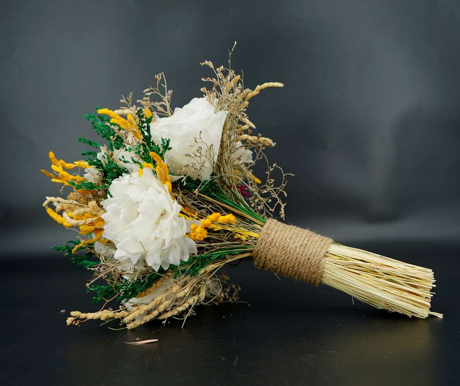 Bouquet de fleurs Blanche mariage - artisanat Tunisien fait main | ILEYCOM