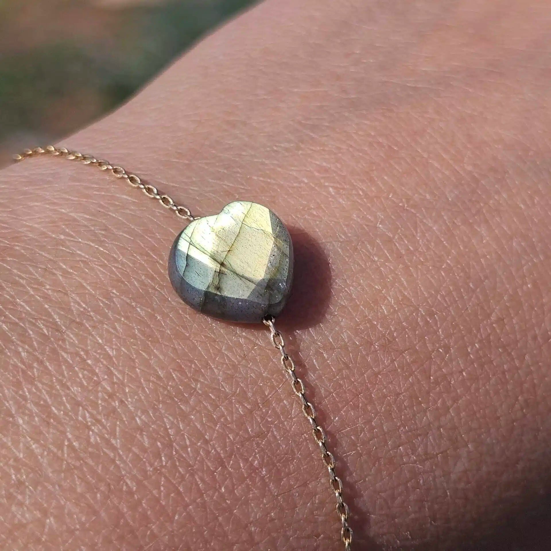 Bracelet en argent 925 plaqué en or 18 karats avec cœur Labradorite (18-23cm)