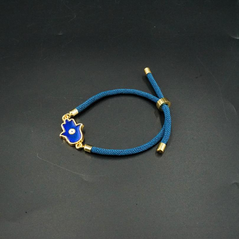 bracelet khomsa en coudre bleu fait main