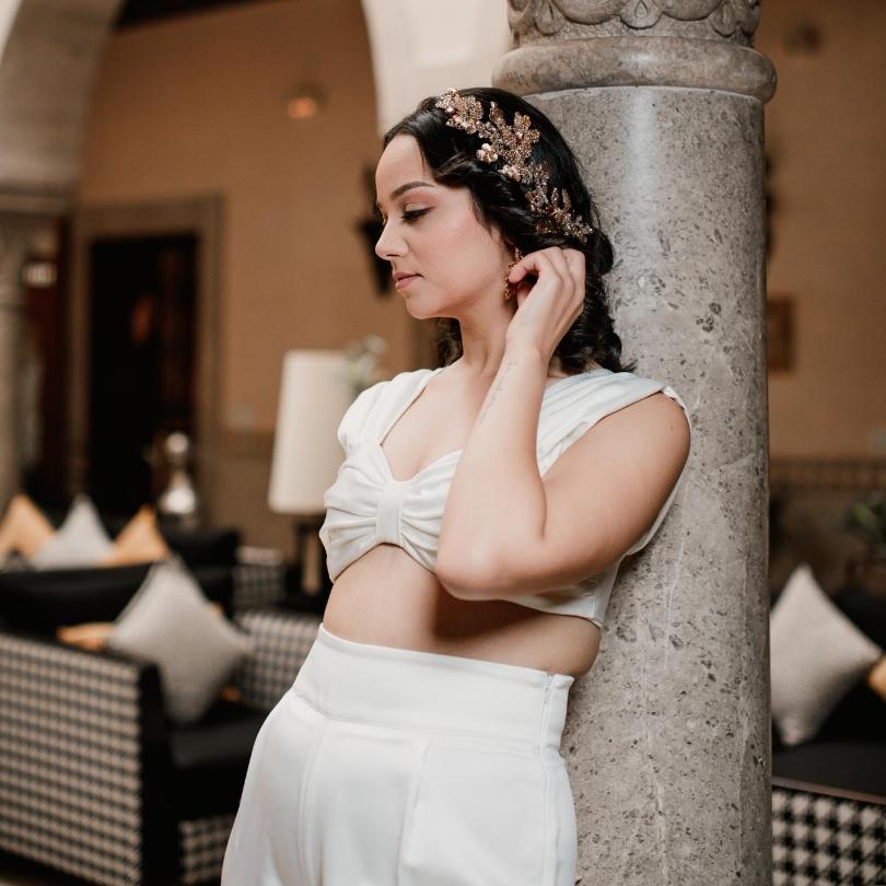 Broche de cheveux décoratif de mariage en or, peigne à cheveux en cristal et en  - artisanat Tunisien fait main | ILEYCOM