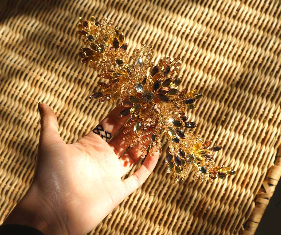Broche dorée, modèle florale - artisanat Tunisien fait main | ILEYCOM