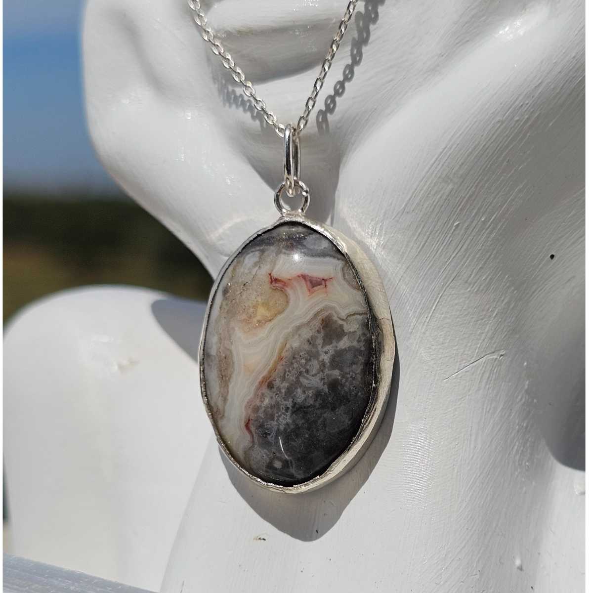 Collier agate crazy lace unique en argent 925 pour un style exceptionnel