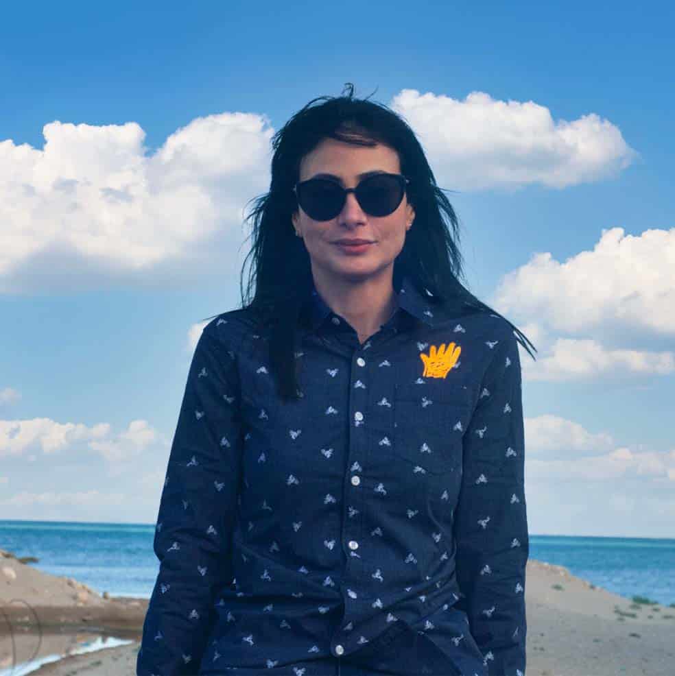 Chemise upcyclé à motifs de moto avec sérigraphie main - artisanat Tunisien fait main | ILEYCOM