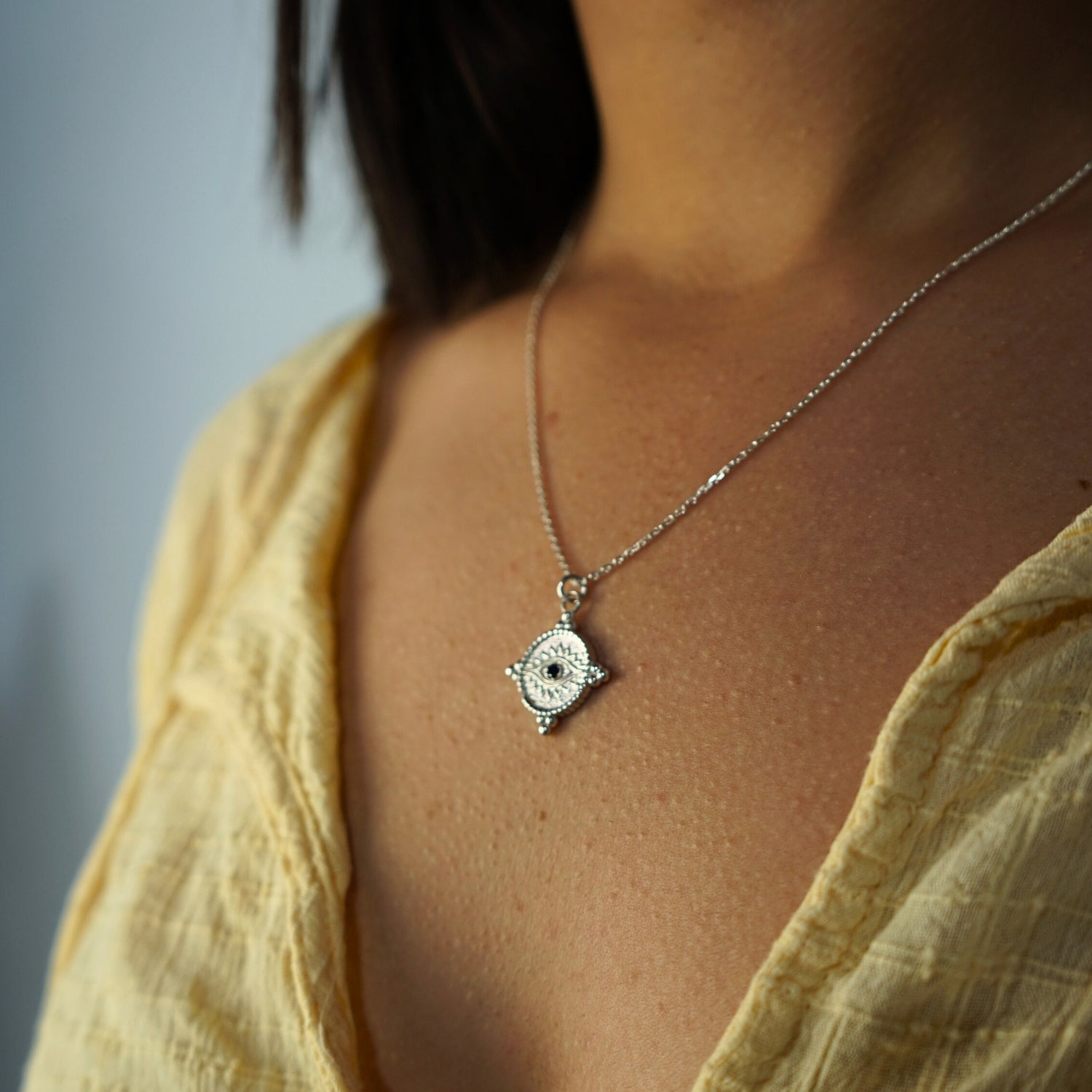 Collier argent œil artisanal : une touche d'élégance unique - artisanat Tunisien fait main | ILEYCOM