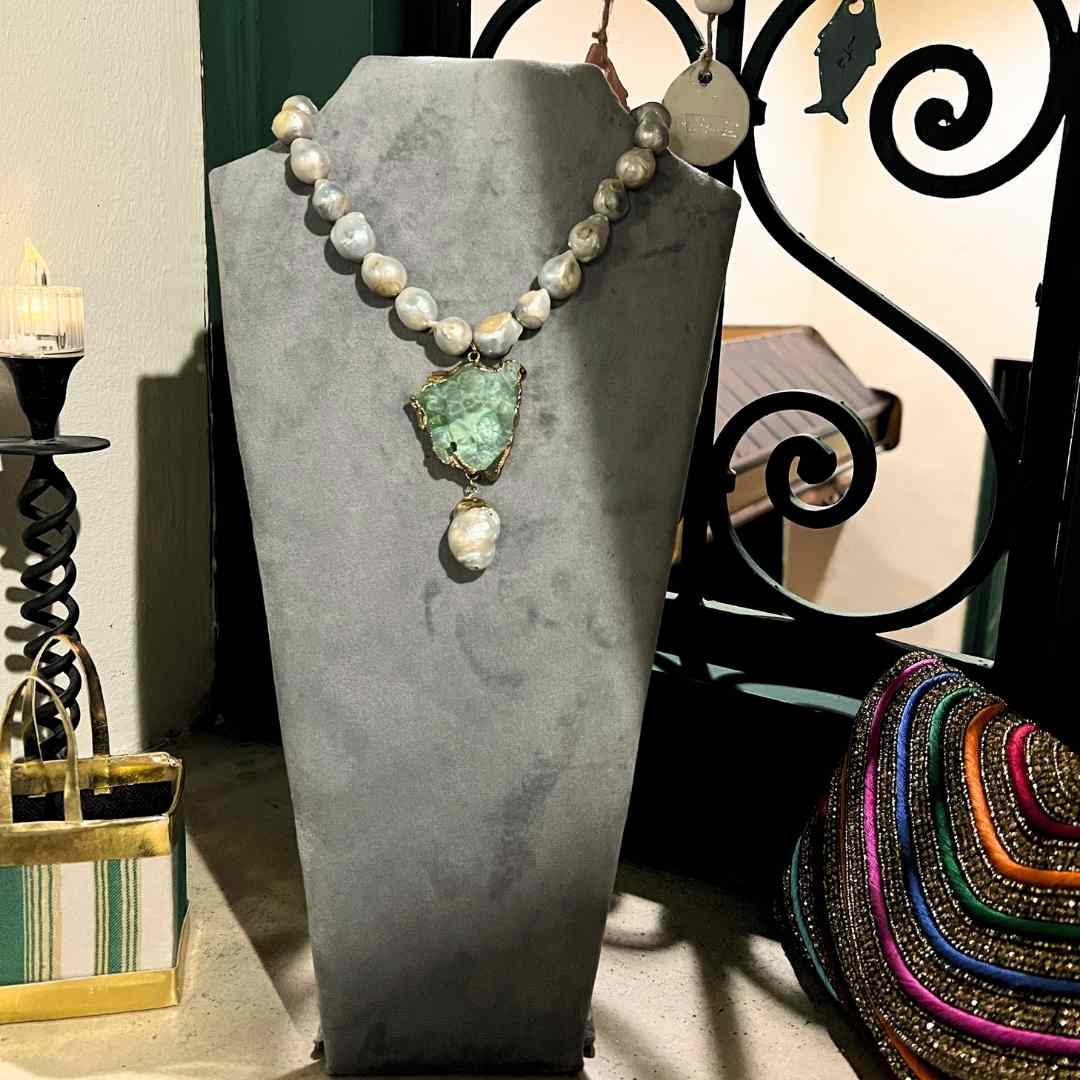 Collier en Perles Baroques avec Broche en Stalactite 100% Naturel - Élégance Uni - artisanat Tunisien fait main | ILEYCOM