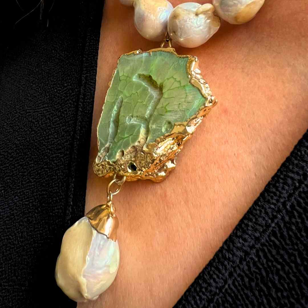 Collier en Perles Baroques avec Broche en Stalactite 100% Naturel - Élégance Uni - artisanat Tunisien fait main | ILEYCOM