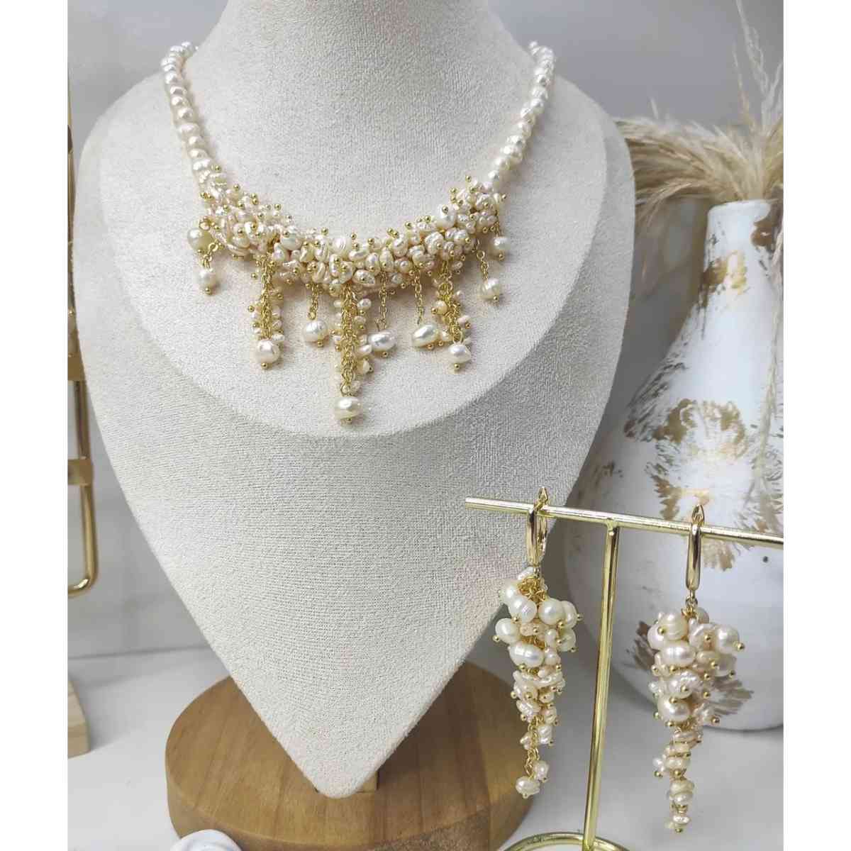 Collier perles en argent or 24 carats luxe et élégance intemporelle