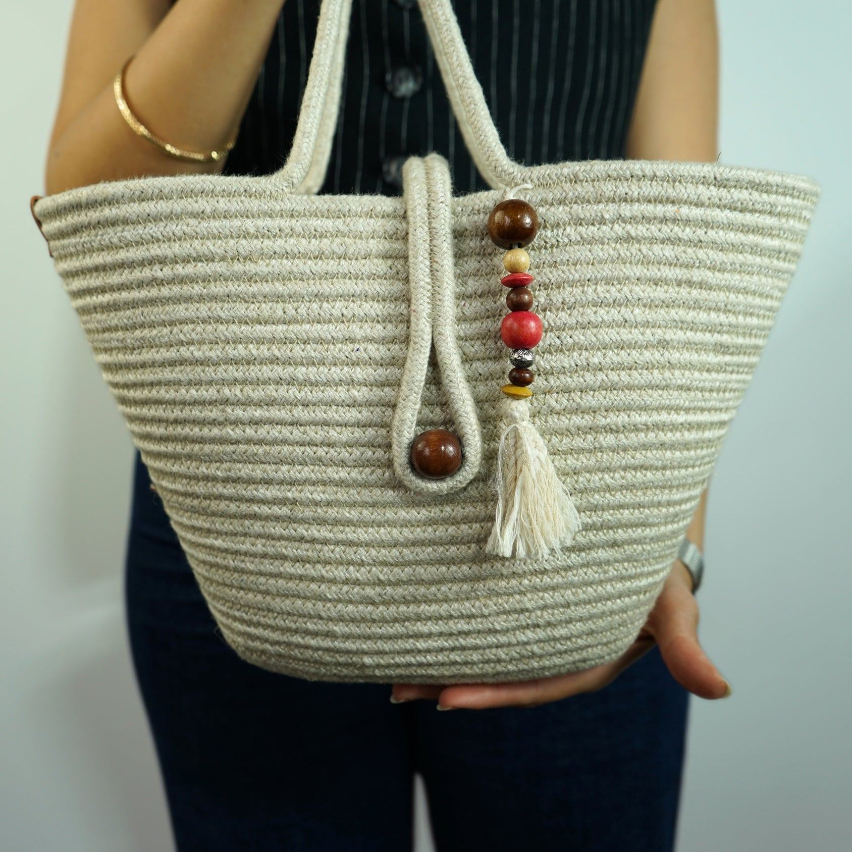 Couffin en macramé blanc : Élégance et confort irrésistibles - artisanat Tunisien fait main | ILEYCOM