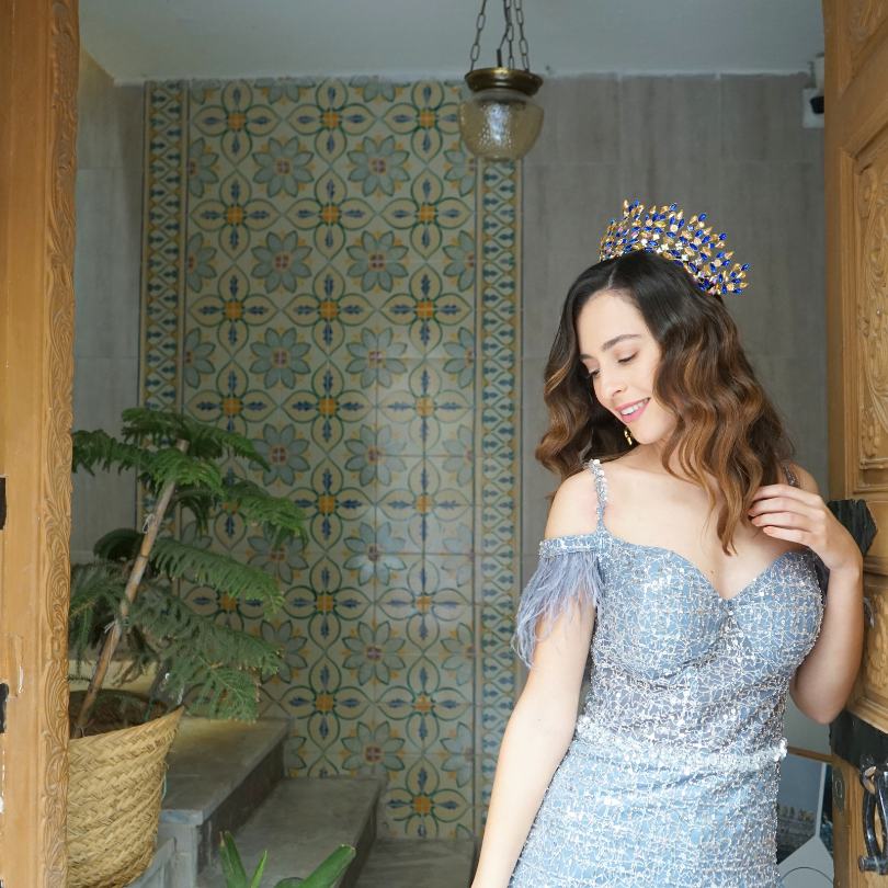 Couronne couleur bleu et dorée ,Tiare bleu, couronne bleue, couronne annulaire b - artisanat Tunisien fait main | ILEYCOM