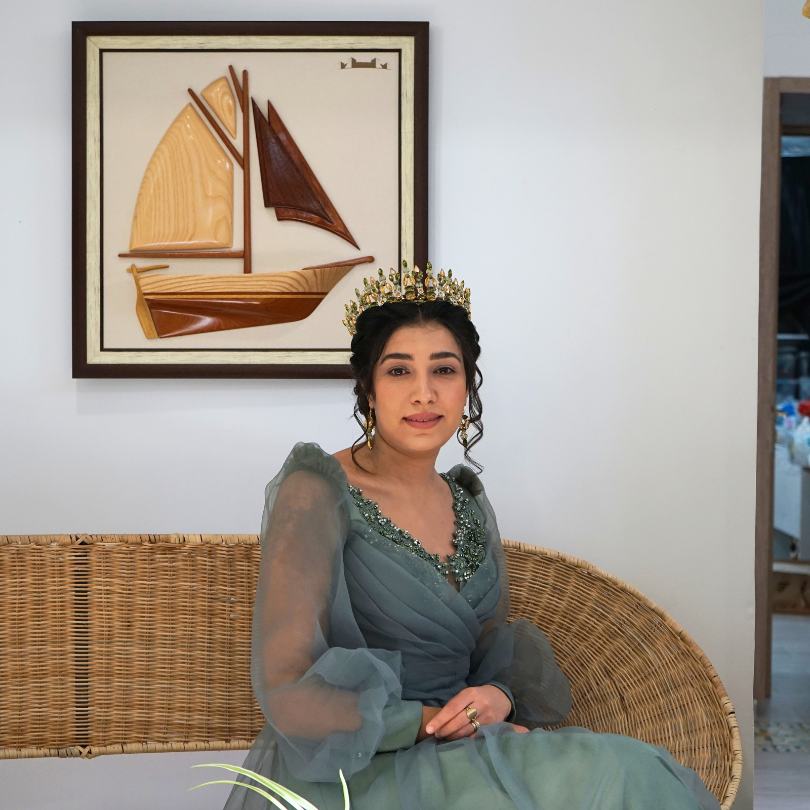Couronne couleur vert et dorée, Diadème émeraude, couronne vert émeraude, diadèm - artisanat Tunisien fait main | ILEYCOM