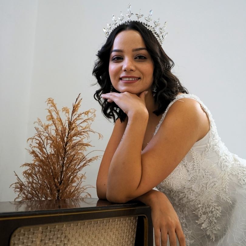 Couronne de halo avec des pierres précieuses blanches, couronne de mariée Halo d - artisanat Tunisien fait main | ILEYCOM