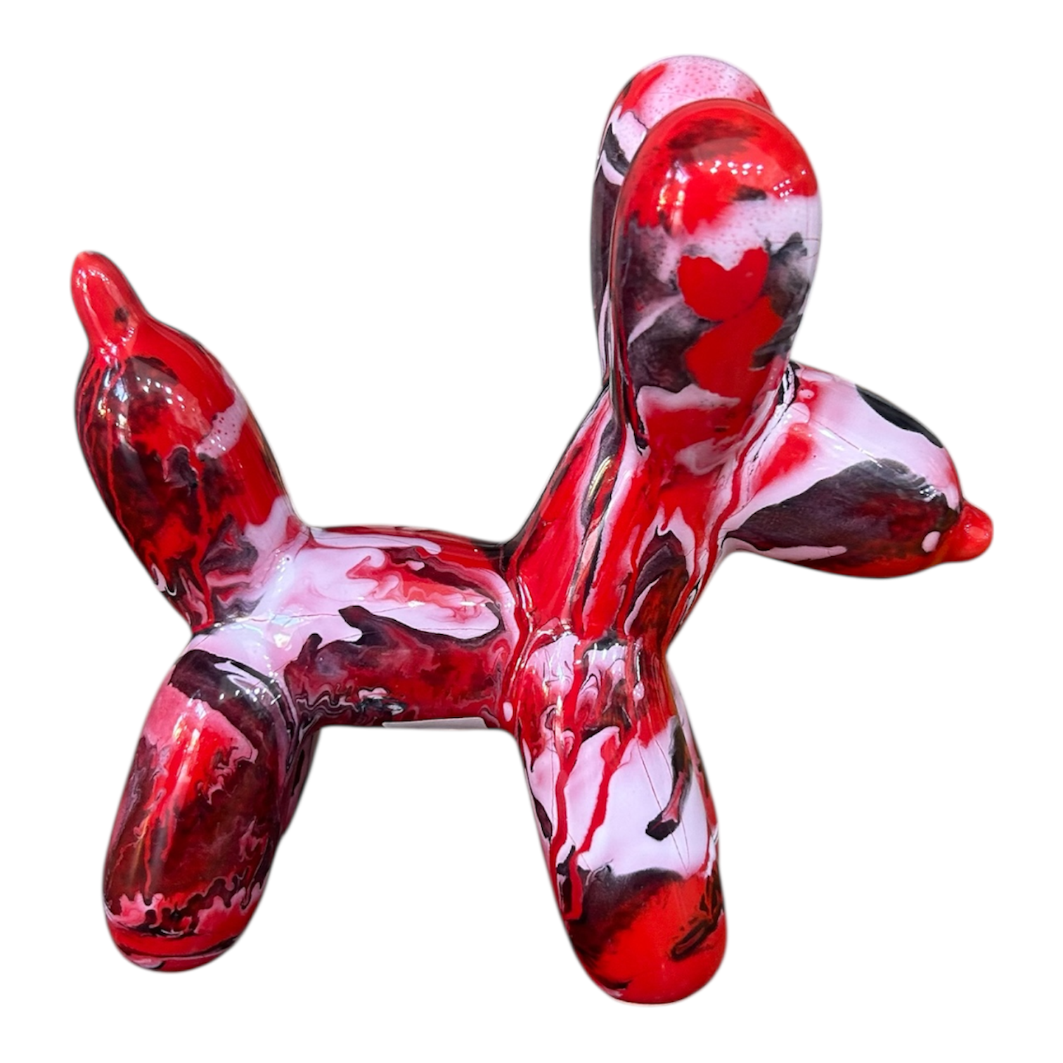 Sculpture Dog Design en Céramique – Édition Artistique Rouge, Noir & Blanc (12 cm)