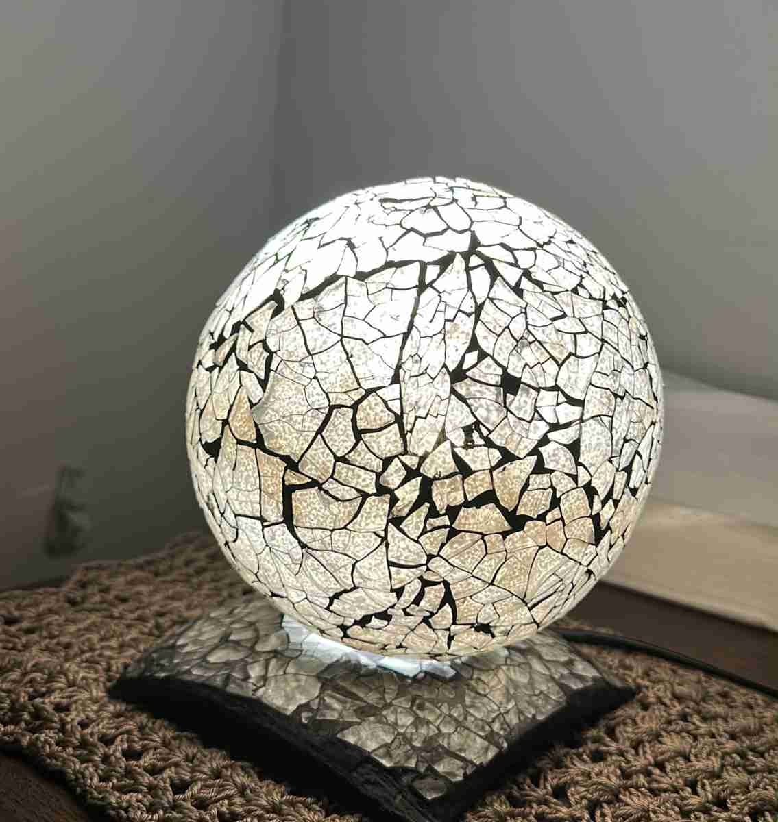 Lampe mosaïque élégante pour une ambiance unique et chaleureuse