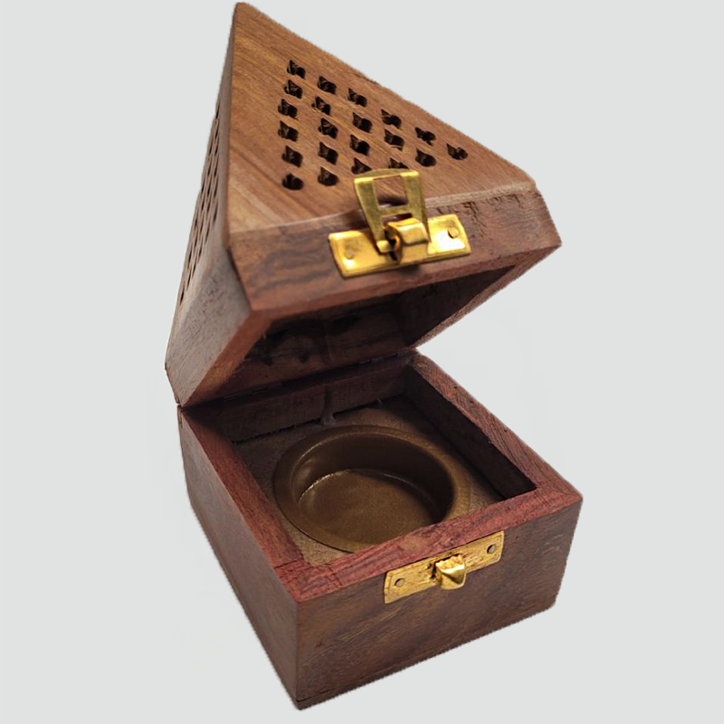 Brûleur d'encens pyramide en bois