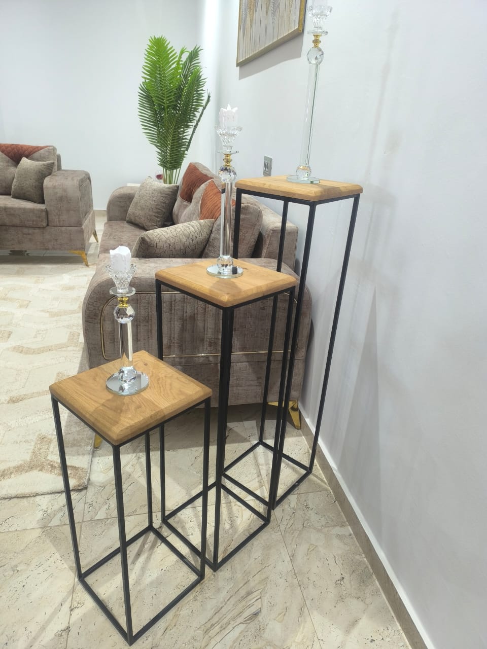 Ensemble de trois éléments décoratifs pour entrée et salon en acier et bois fraké