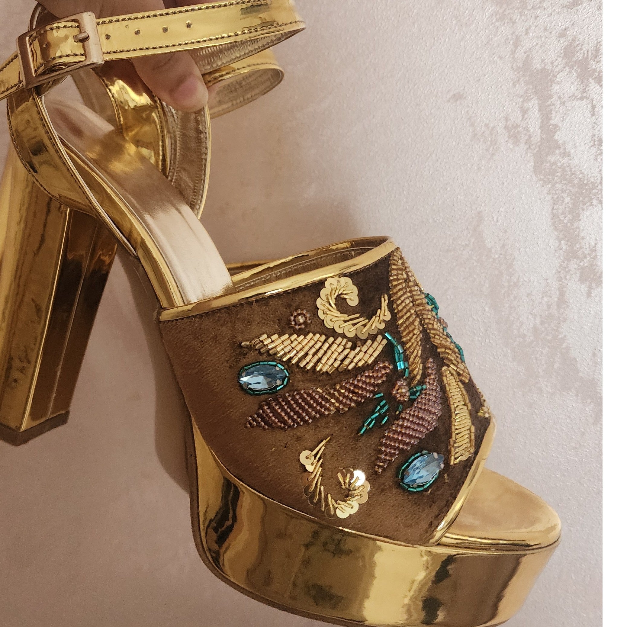 Chaussures soirée élégantes faites main pour briller en toute occasion