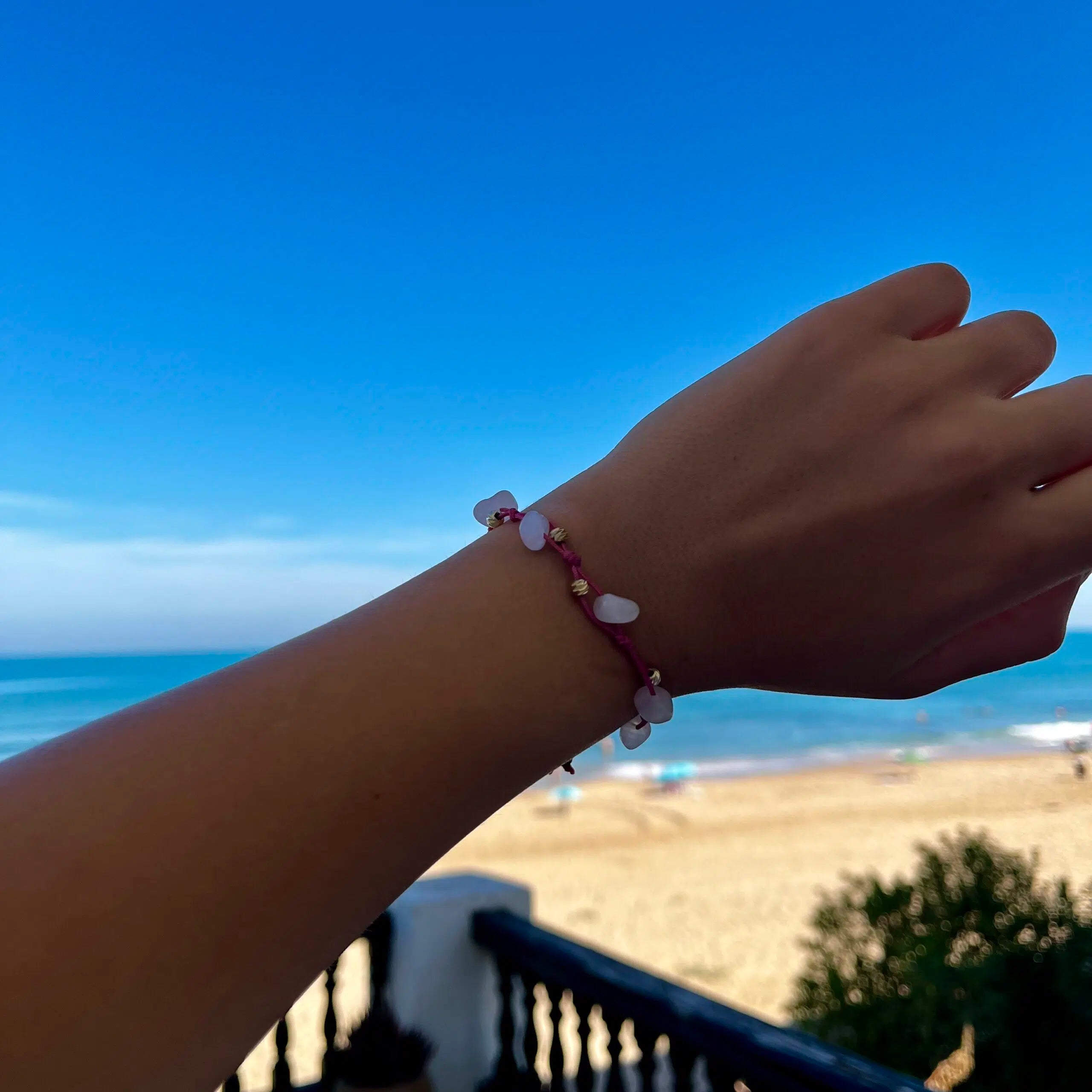 Bracelet ajustable en pierre rose pour un style unique et chic