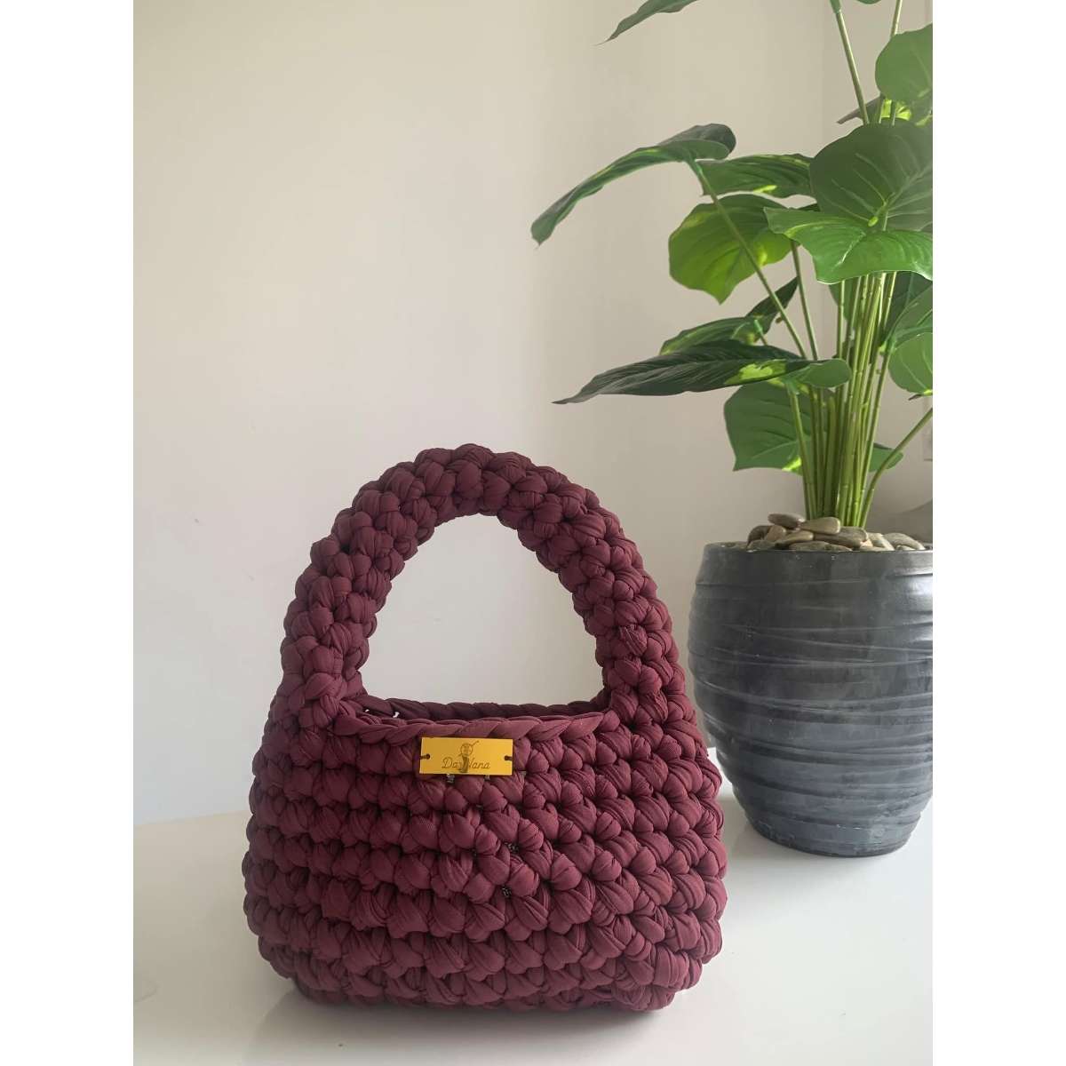 aubergine sac élégant pour un style unique et irrésistible