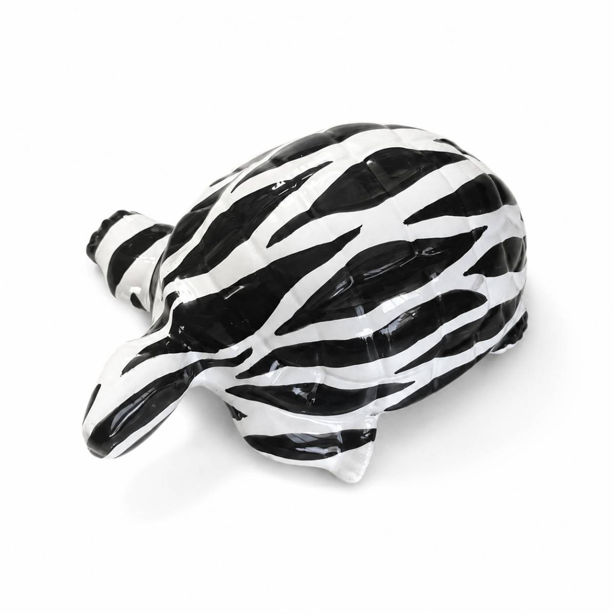 Tortue décorative noir et blanc élégance pour votre intérieur