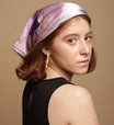 Foulard en soie naturelle en lavande "Falling in love"