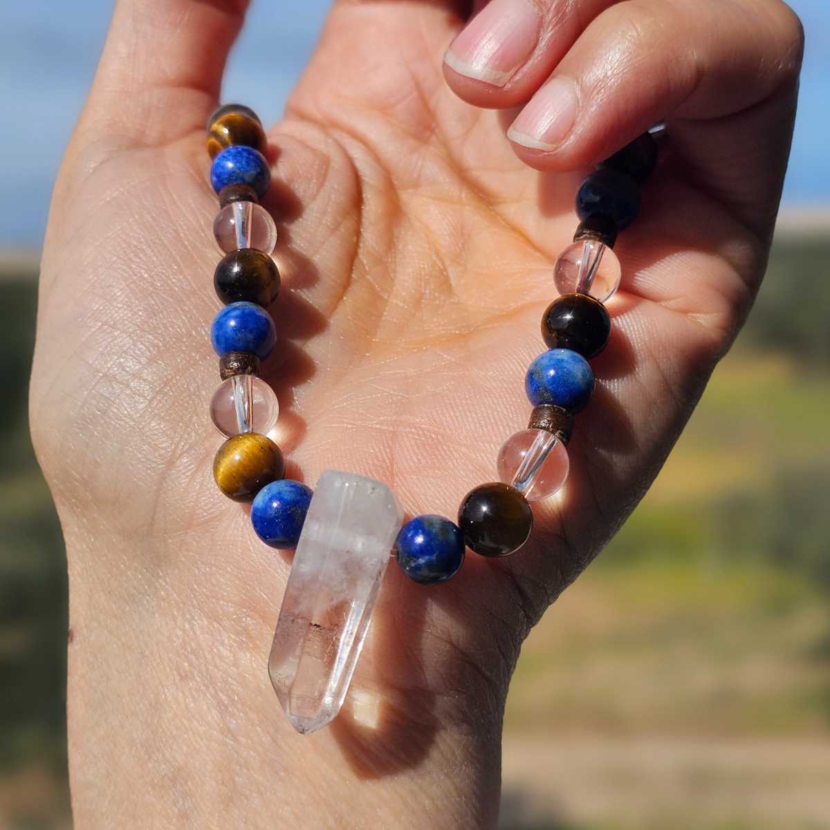 chapelet en pierres naturelles pour méditation exclusive