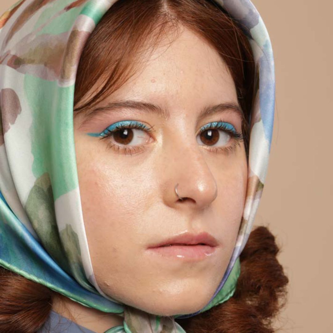 Foulard bleu en soie naturelle "Fancy instinct" - artisanat Tunisien fait main | ILEYCOM