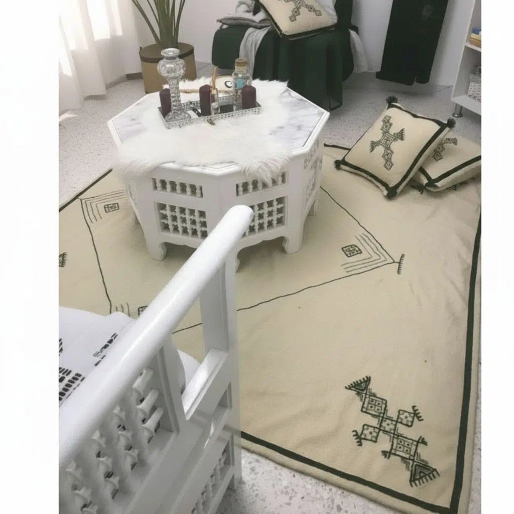 tapis laine brodé à la main avec coussins exclusifs 1 5m