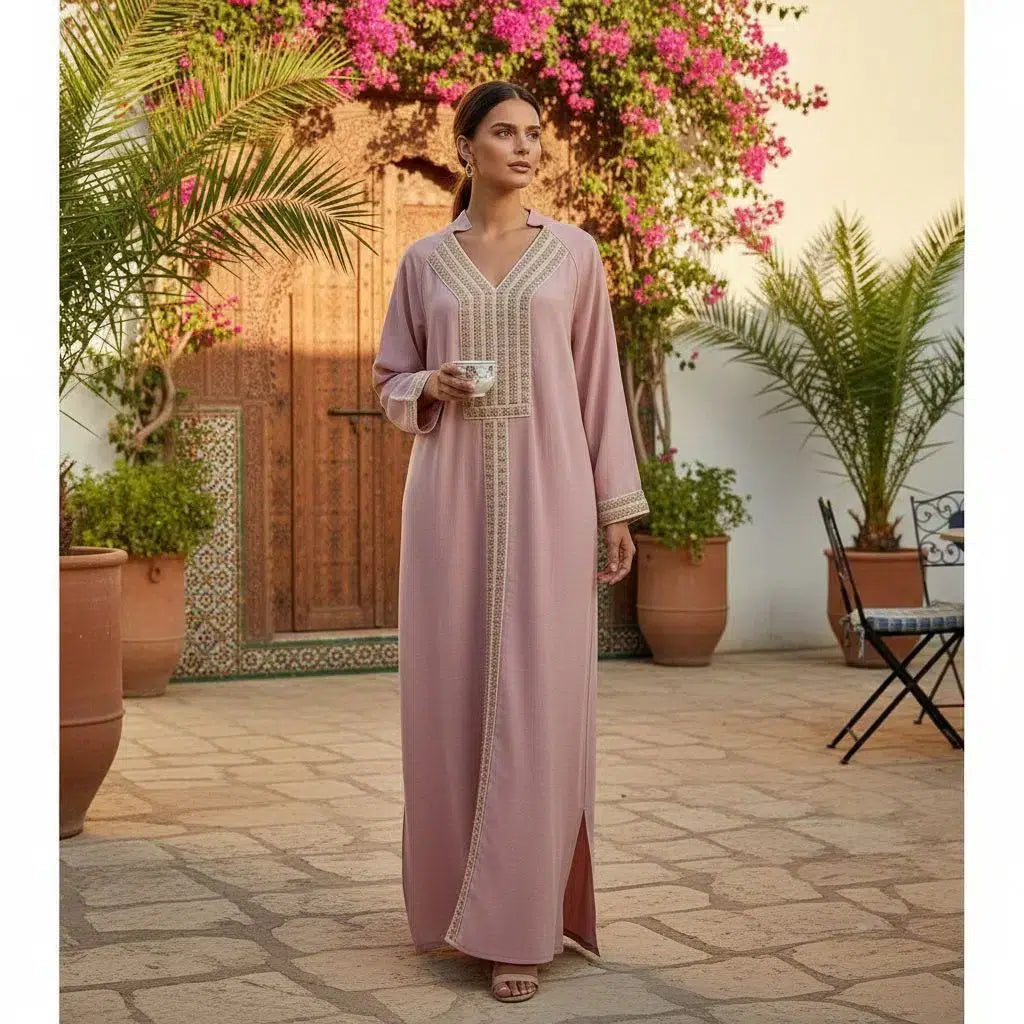 Kaftan rose chic et élégant pour un look irrésistible et unique