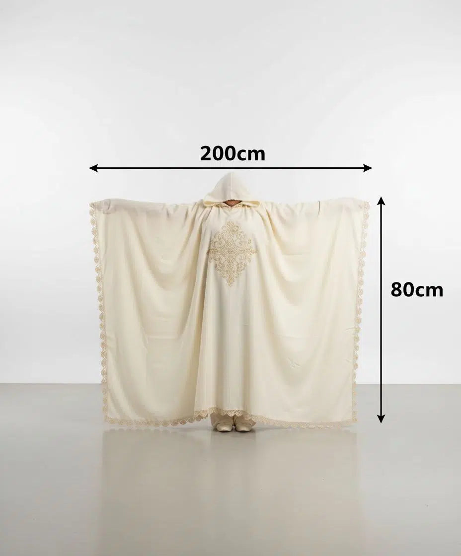 cape femme élégance ultime avec broderie dorée raffinée