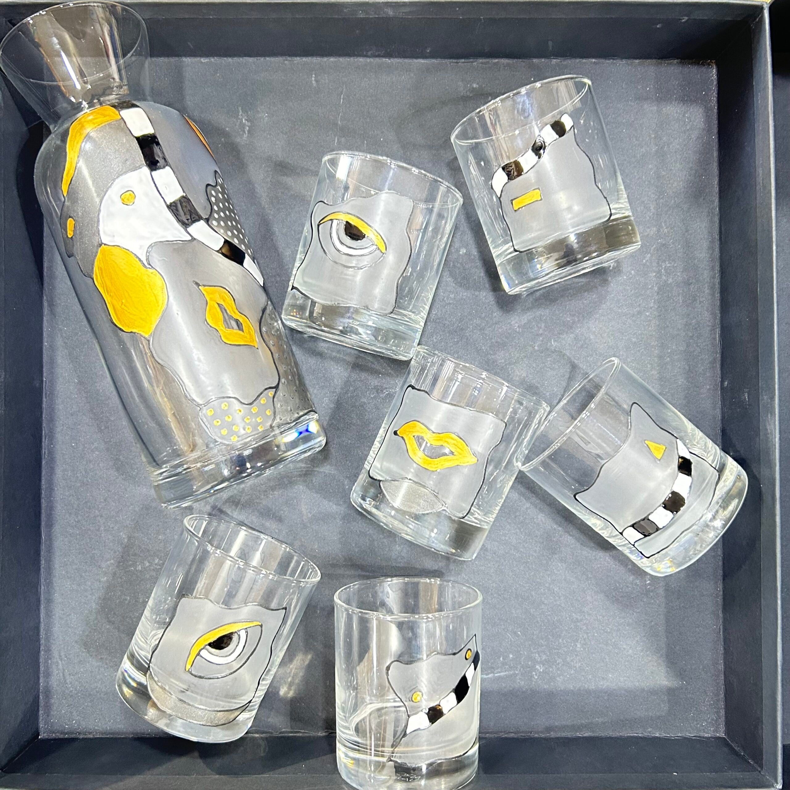 Set de 6 Verres et carafe colorés -