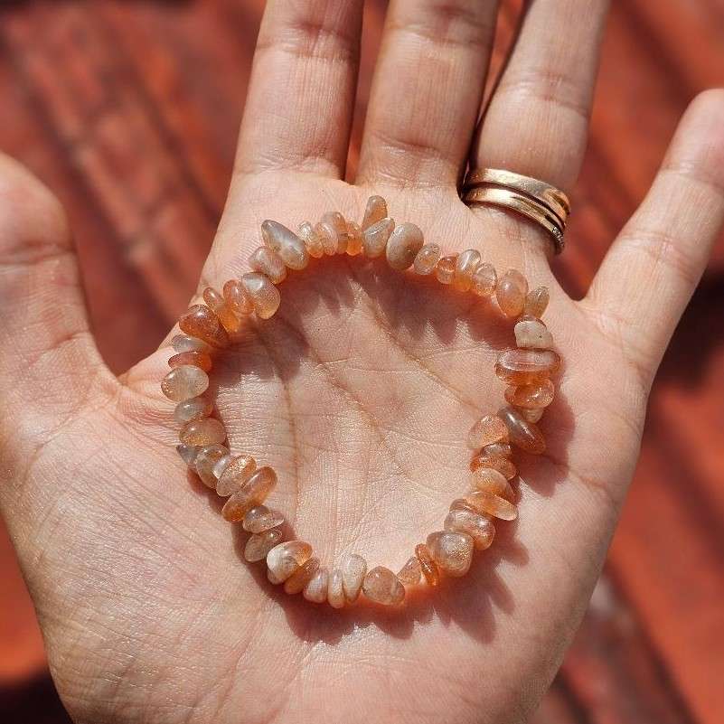 Bracelet pierres de soleil baroque élastique chic et lumineux