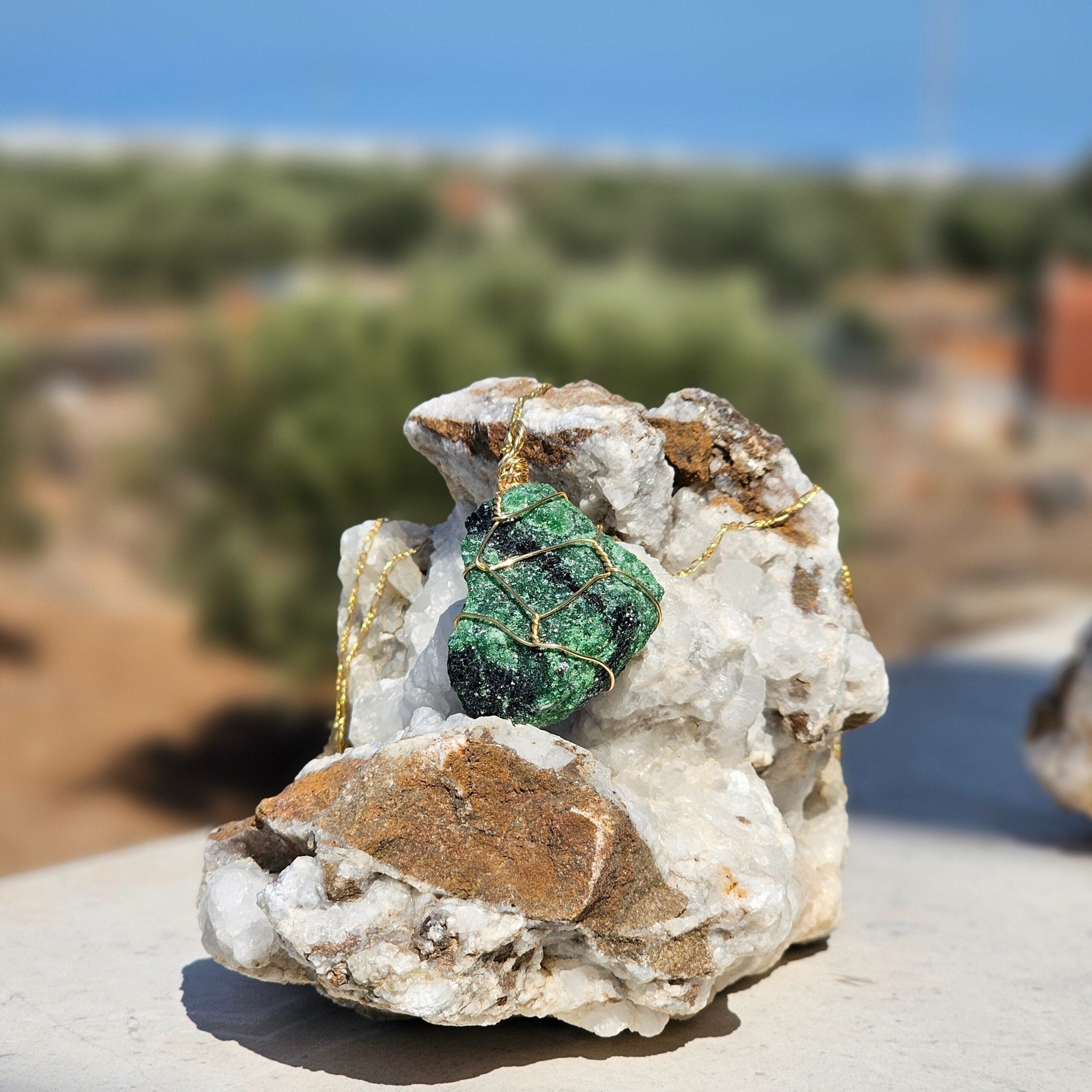 Collier en Argent 925 plaqué en or avec Pendentif Ruby Zoïsite - Éclat Naturel et Énergétique