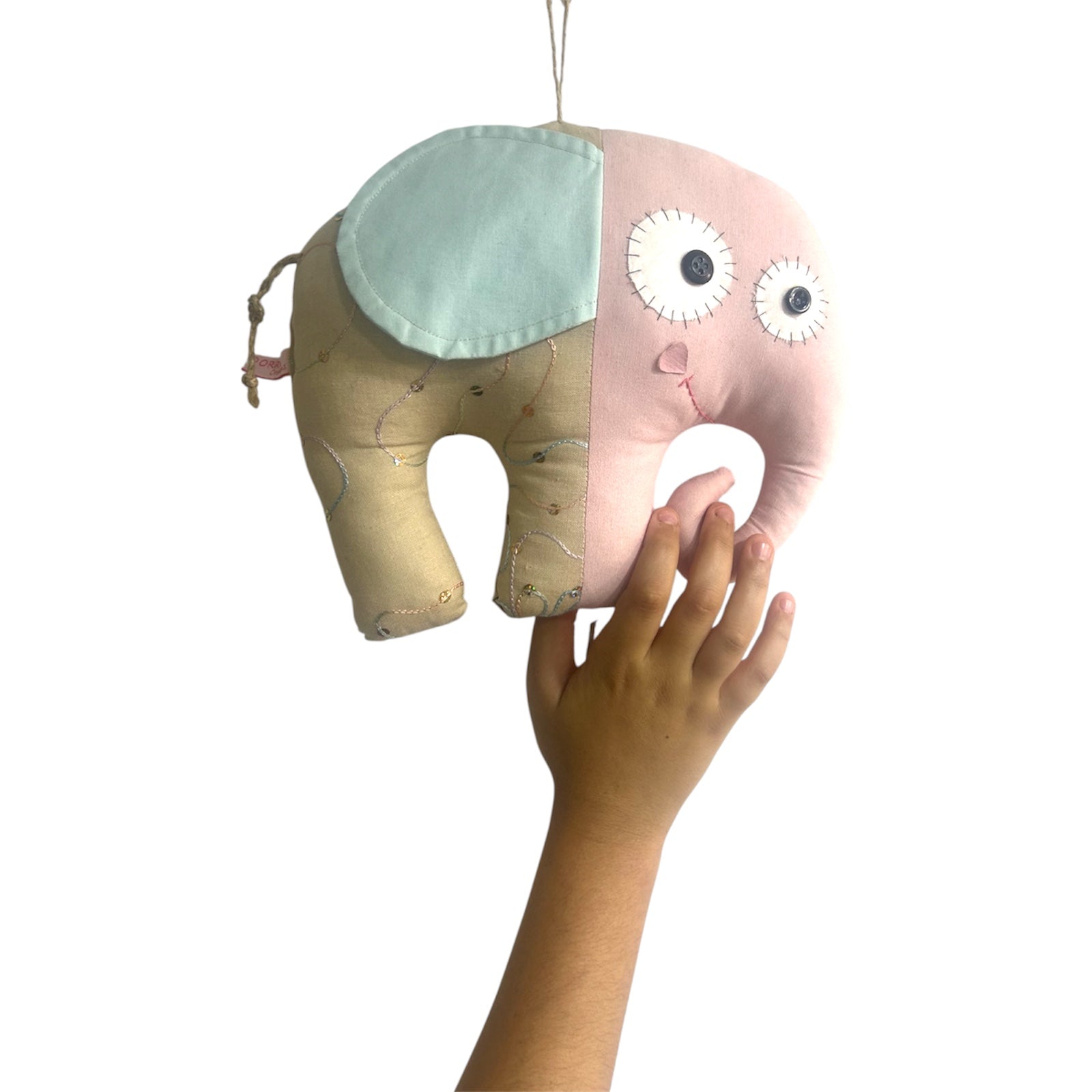 Doudou éléphant en tissu en bicolore rose et beige avec oreille verte
