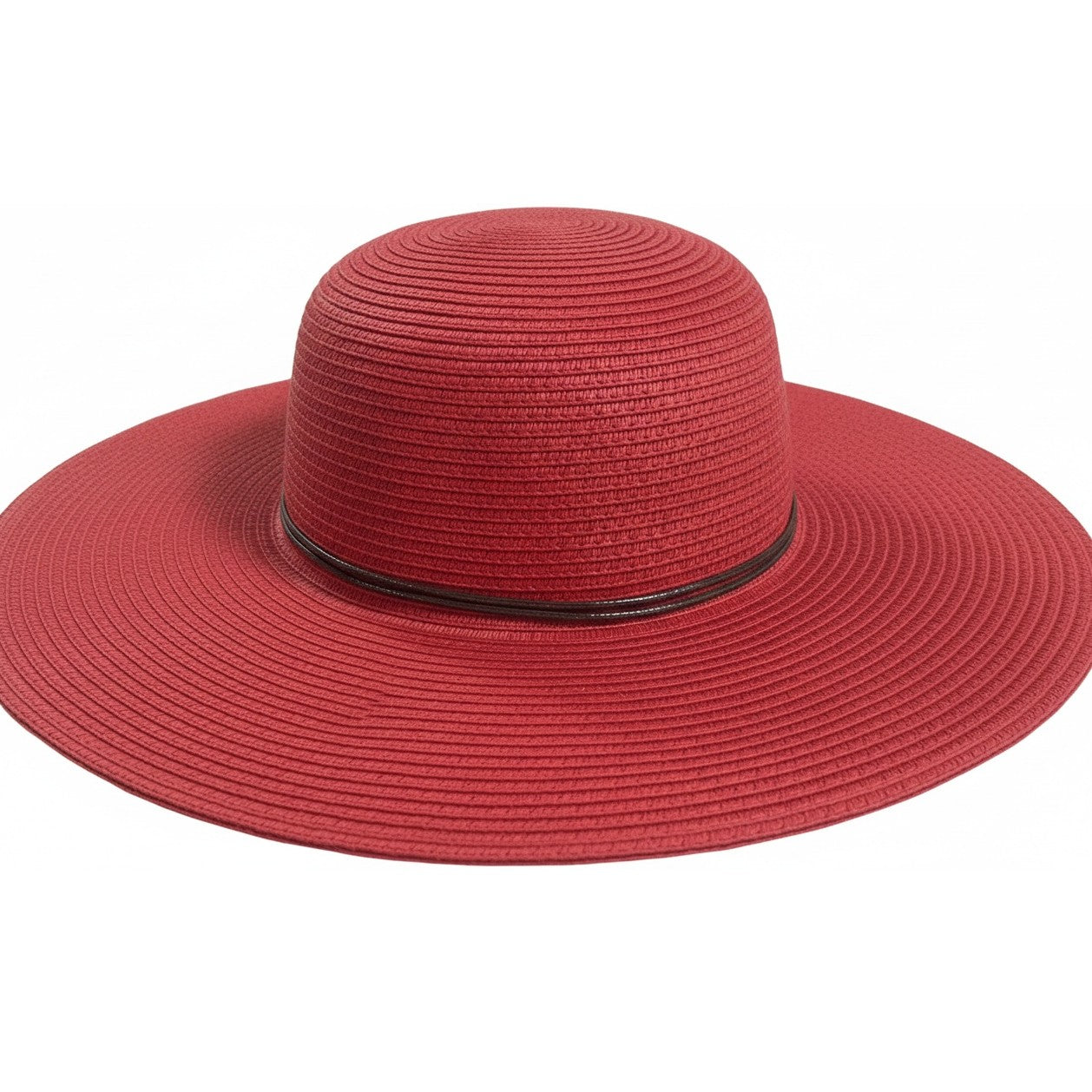 Capeline élégante pour un été chic et ensoleillé